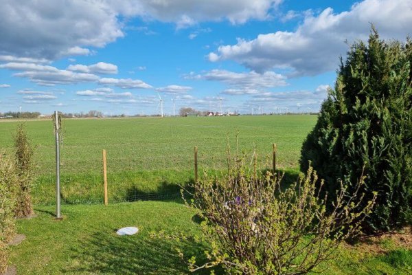 ferienhaus-akate-gartenaussicht-hinten-2