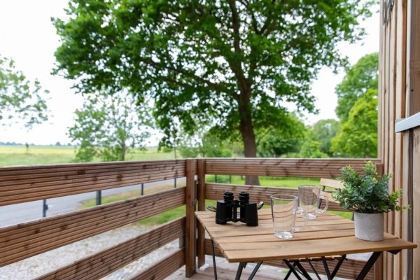 ferienhaus-gaestekate-vordere-terrassenaussicht.(2)